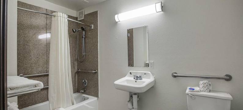 帕萨迪纳6号汽车旅馆(Motel 6 Pasadena, TX)图片