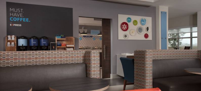 智选假日套房酒店阿尔图纳的德梅因(Holiday Inn Express & Suites ALTOONA-DES MOINES by IHG)图片