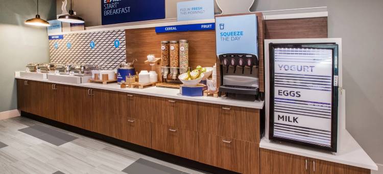 Holiday Inn Express 克莱顿(东南罗利)(Holiday Inn Express Clayton (SE Raleigh))图片