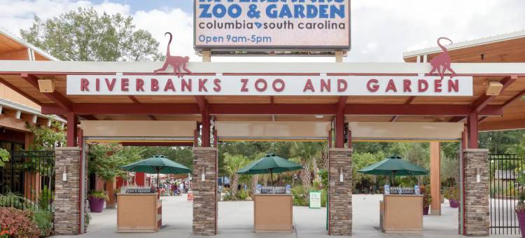 哥伦比亚东北杰克逊堡戴斯酒店(Days Inn by Wyndham Columbia NE Fort Jackson)图片