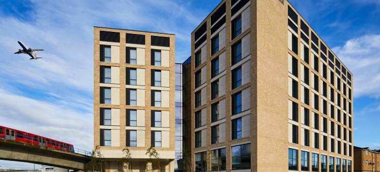 伦敦城市机场万怡酒店(Courtyard London City Airport)图片