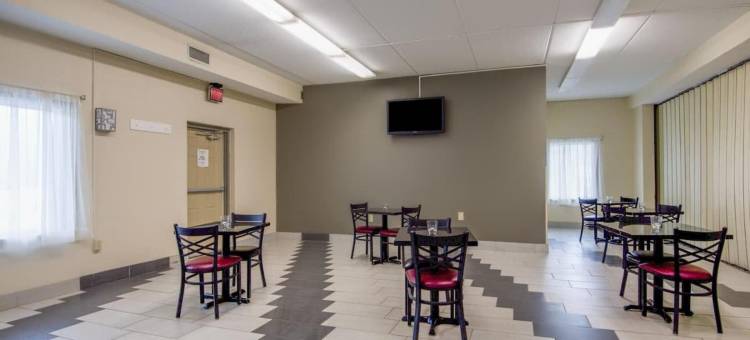 森林城市的伊克诺旅馆(Econo Lodge Forest City)图片