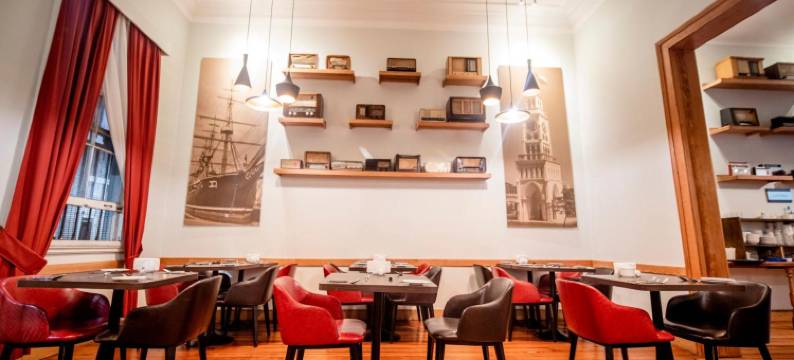 巴圭达诺大道酒店(Hotel Baquedano Boulevard)图片