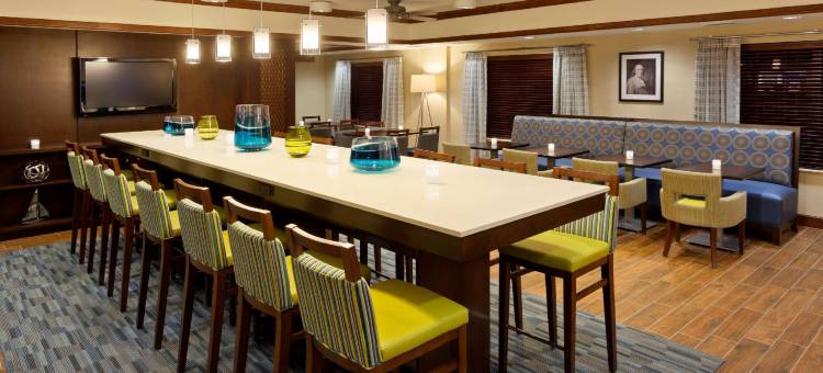 希尔顿欢朋酒店-富兰克林米尔福德(Hampton Inn Franklin/Milford)图片