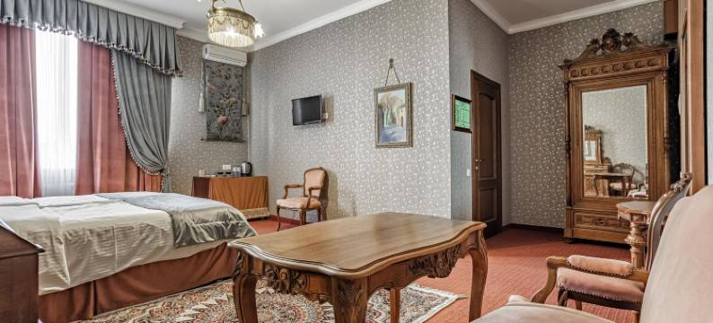 布里斯托尔酒店(Bristol Hotel)图片