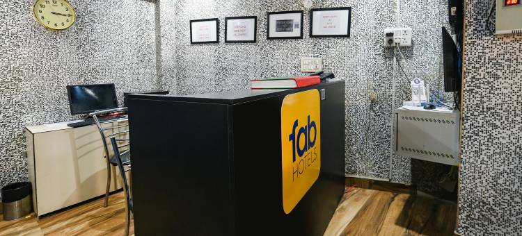 FabHotel 模特镇(FabHotel Model Town)图片