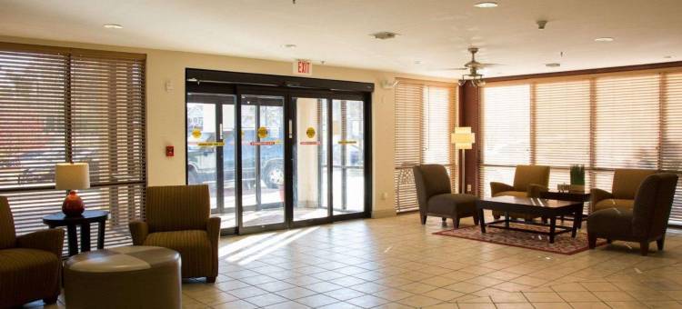 富尔顿戴尔I-65附近I-22舒适套房酒店(Comfort Suites Fultondale I-65 Near I-22)图片