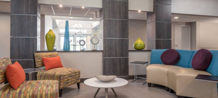 洲际酒店集团智选假日酒店及套房埃姆斯(Holiday Inn Express & Suites Ames)图片