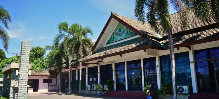 新纪元柏丽安阿巴迪酒店(Berlian Abadi Hotel Banyuwangi by Sinergi)图片