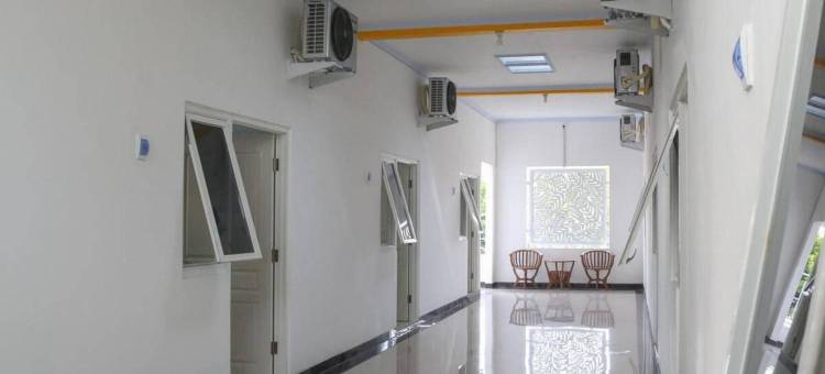 RedDoorz Syariah Near Suncity Mall Madiun图片