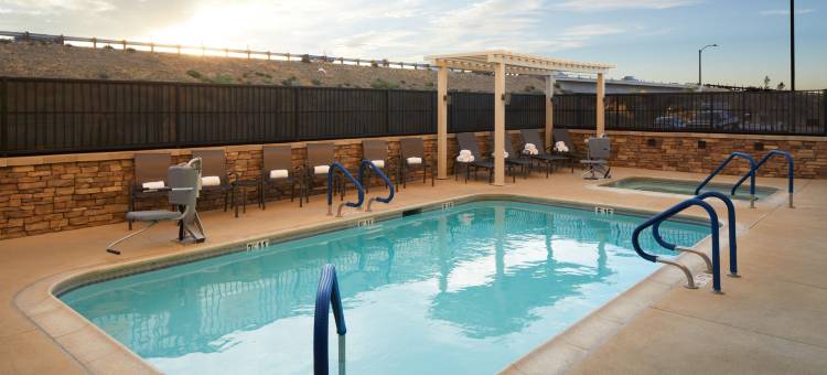 帕尔姆代尔西万枫套房酒店(Fairfield Inn & Suites Palmdale West)图片