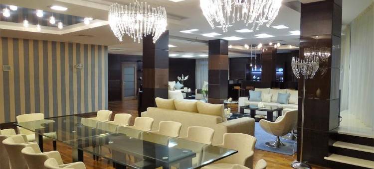 阿拉布加华美达套房酒店(Ramada Hotel & Suites by Wyndham Alabuga)图片