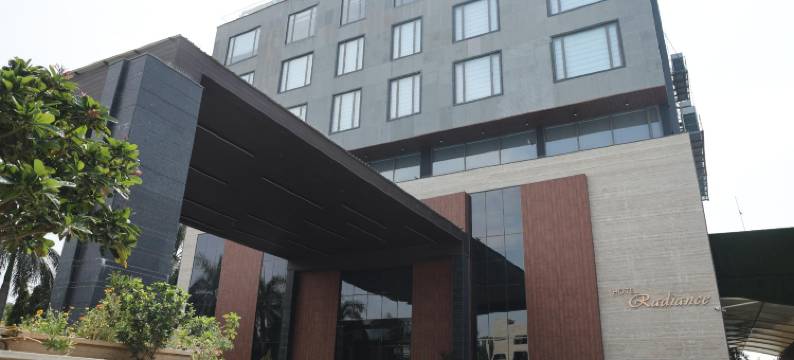 光辉酒店(HOTEL RADIANCE)图片