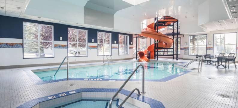 卡尔加里南智选假日酒店(Holiday Inn Express & Suites CALGARY SOUTH-MACLEOD TRAIL S by IHG)图片