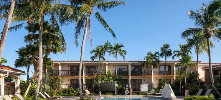 基韦斯特滨水万豪万怡酒店(Courtyard Key West Waterfront)图片