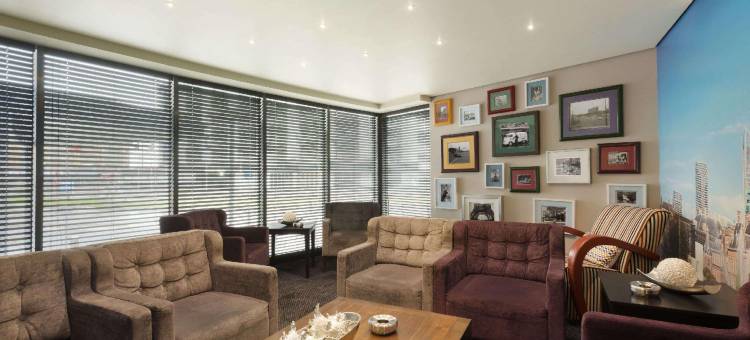 海牙斯海弗宁恩温德姆华美达酒店(Ramada by Wyndham the Hague Scheveningen)图片