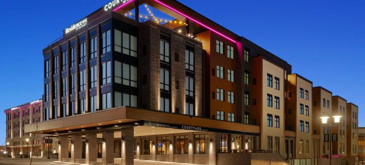 密尔沃基布鲁克菲尔德杨树溪万怡酒店(Courtyard Milwaukee Brookfield at Poplar Creek)图片