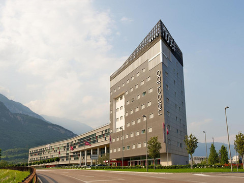 尼罗库波罗韦雷托美居酒店