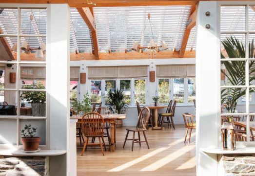 The Plume of Feathers Hotel Overview