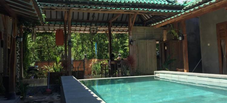 瓦图卡兰里斯图家庭旅馆(Watukarung Ristu Homestay)图片