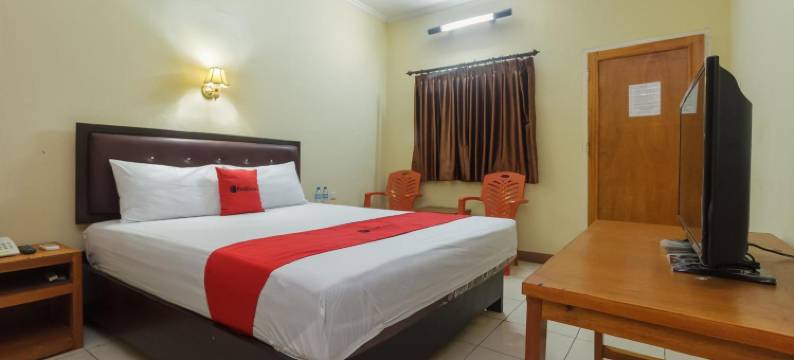 瑞德多兹酒店 @ 马纳多贾兰巴别帕拉莱克(RedDoorz at Jalan Babepalar Rike Manado)图片