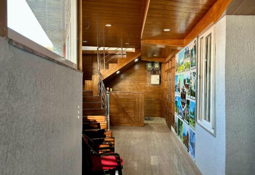 Hotel Jakhu Heights Hotel Overview