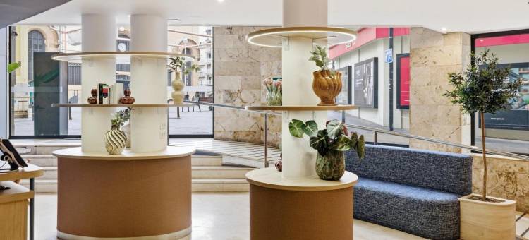 塔拉戈纳中心乌比斯住宿加早餐旅馆(B&B Hotel Tarragona Centro Urbis)图片