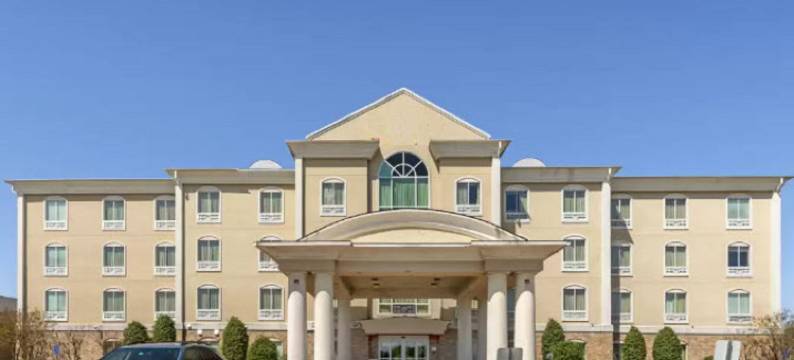 特克萨索马湖套房酒店(LAKE TEXOMA INN AND SUITES by IHG)图片