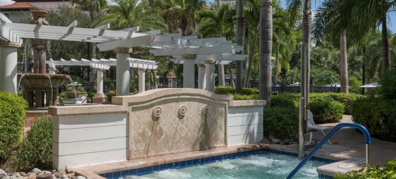 湖滨保护区万豪酒店(Marriott's Lakeshore Reserve)图片