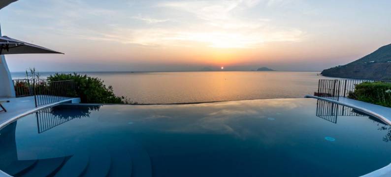 蓬斯卡利欧酒店(Hotel Punta Scario)图片