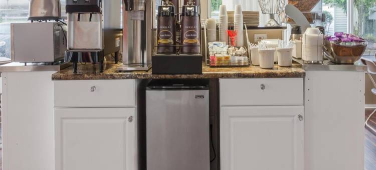 塞维尔维尔河畔速8酒店(Super 8 by Wyndham Sevierville Riverside)图片