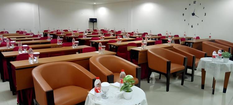 纳伦德拉广场酒店-苏邦(Hotel Nalendra Plaza Subang)图片