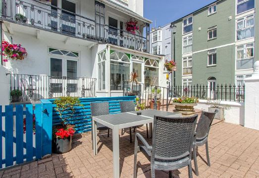 The White HouseHotel Overview