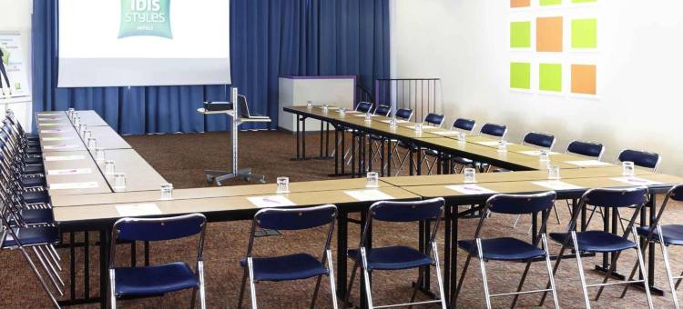 宜必思快捷阿尔斯会议中心酒店(Ibis Budget Arles Palais des Congres)图片