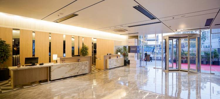 温德姆华美达安可酒店昌迪加尔Zirakpur(Ramada Encore by Wyndham Chandigarh Zirakpur)图片