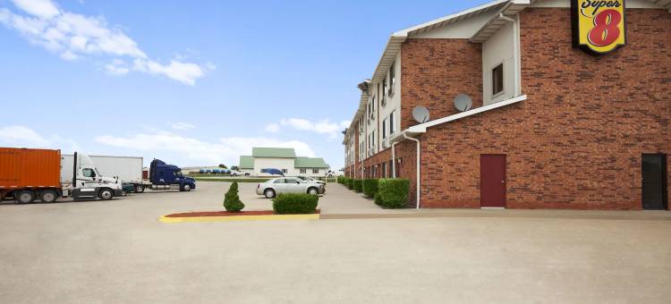 鲍灵格林温德姆速8酒店(Super 8 by Wyndham Bowling Green)图片