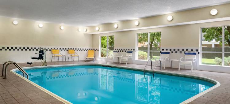 塔尔萨呗盟温德姆酒店(Baymont by Wyndham Tulsa)图片