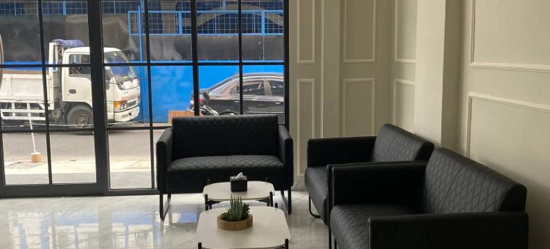 维达纳古尔法提酒店(Ghurfati Hotel Wedana)图片