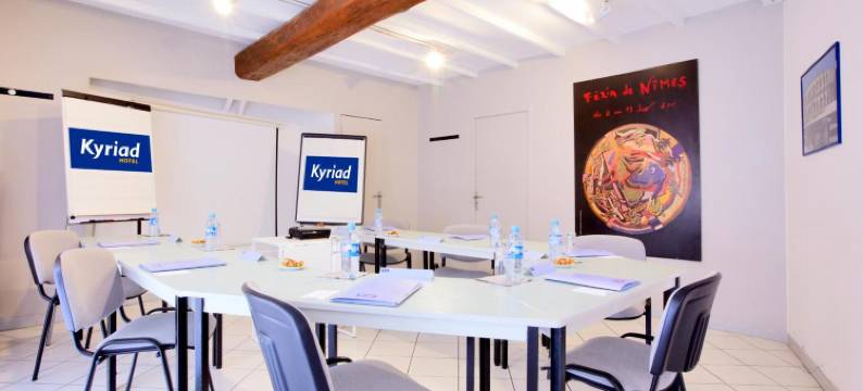 基里亚德尼姆中央酒店(Kyriad Nimes Centre)图片