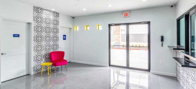 金伍德IAH机场美洲佳值套房酒店(Americas Best Value Inn & Suites Kingwood IAH Airport)图片