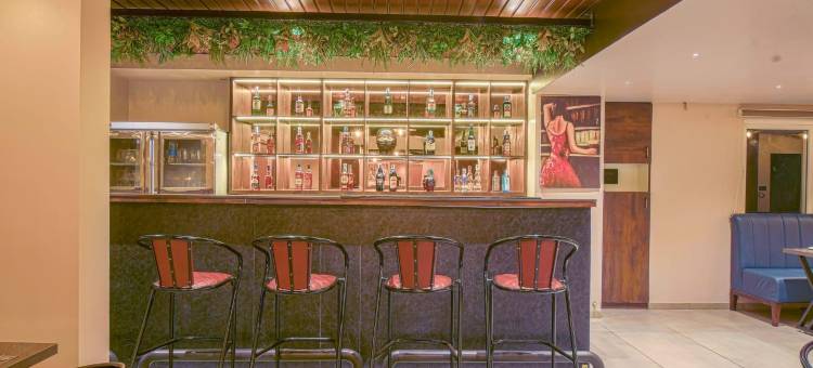 戈尔哈布沃林达文豪华酒店(Hotel Vrindavan Deluxe Kolhapur Near Central Bus Stand)图片