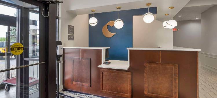 曼德林 - 弗农希尔斯舒适套房酒店(Comfort Inn & Suites Mundelein-Vernon Hills)图片