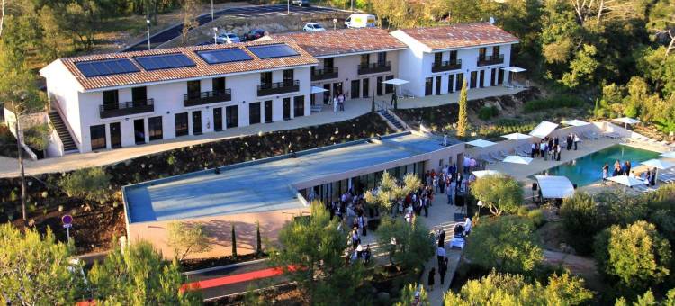 美居布里尼奥勒高尔夫巴尔巴鲁水疗酒店(Mercure Brignoles Golf de Barbaroux & Spa)图片