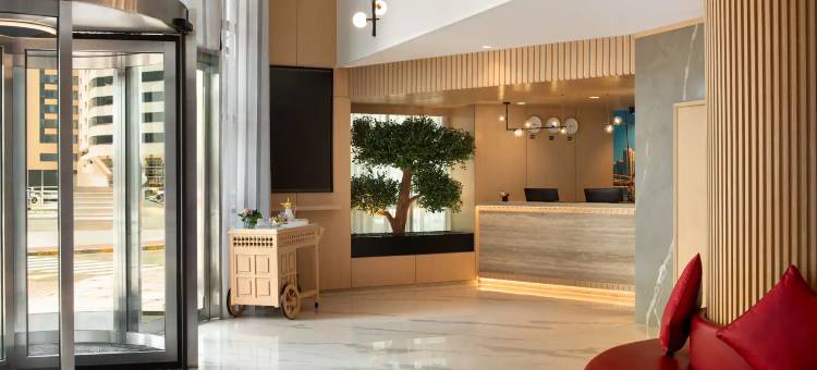 温德姆拉昆塔阿布扎比阿尔瓦赫达(La Quinta by Wyndham Abu Dhabi Al Wahda)图片