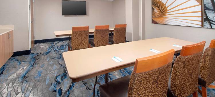 亚历山德里亚西马克中心万豪万枫套房酒店(Fairfield Inn & Suites Alexandria West/Mark Center)图片