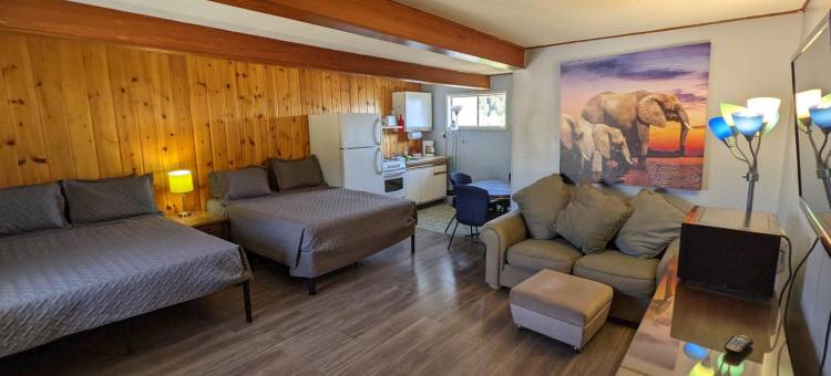 迪尔维尤小屋旅馆(Deerview Lodge & Cabins - Princeton BC)图片