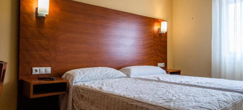 维耶拉阿斯图里亚斯酒店(Pension Viella Asturias)图片