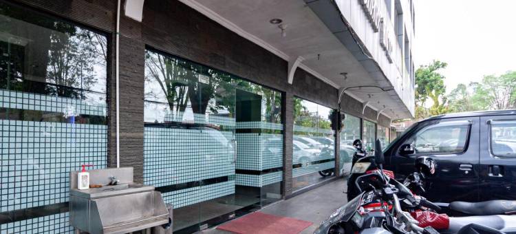 红门优选 - 拉图公寓酒店(RedDoorz Premium at Hotel Ratu Residence)图片