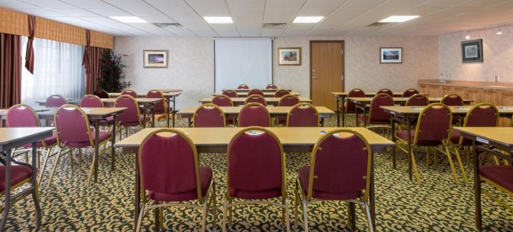 智选假日套房酒店顿(Holiday Inn Express & Suites Raton)图片