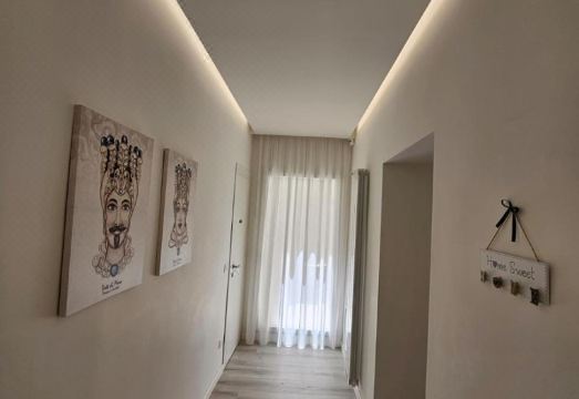 Heart City Rooms Hotel Overview